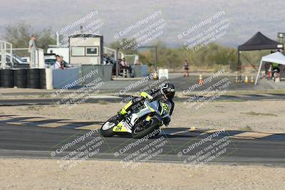 media/Nov-02-2025-CVMA (Sun) [[337aff29ab]]/Race 17-Amateur Supersport Middleweight/